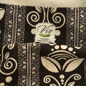 VIV PICKLE custom made shoulder bag.